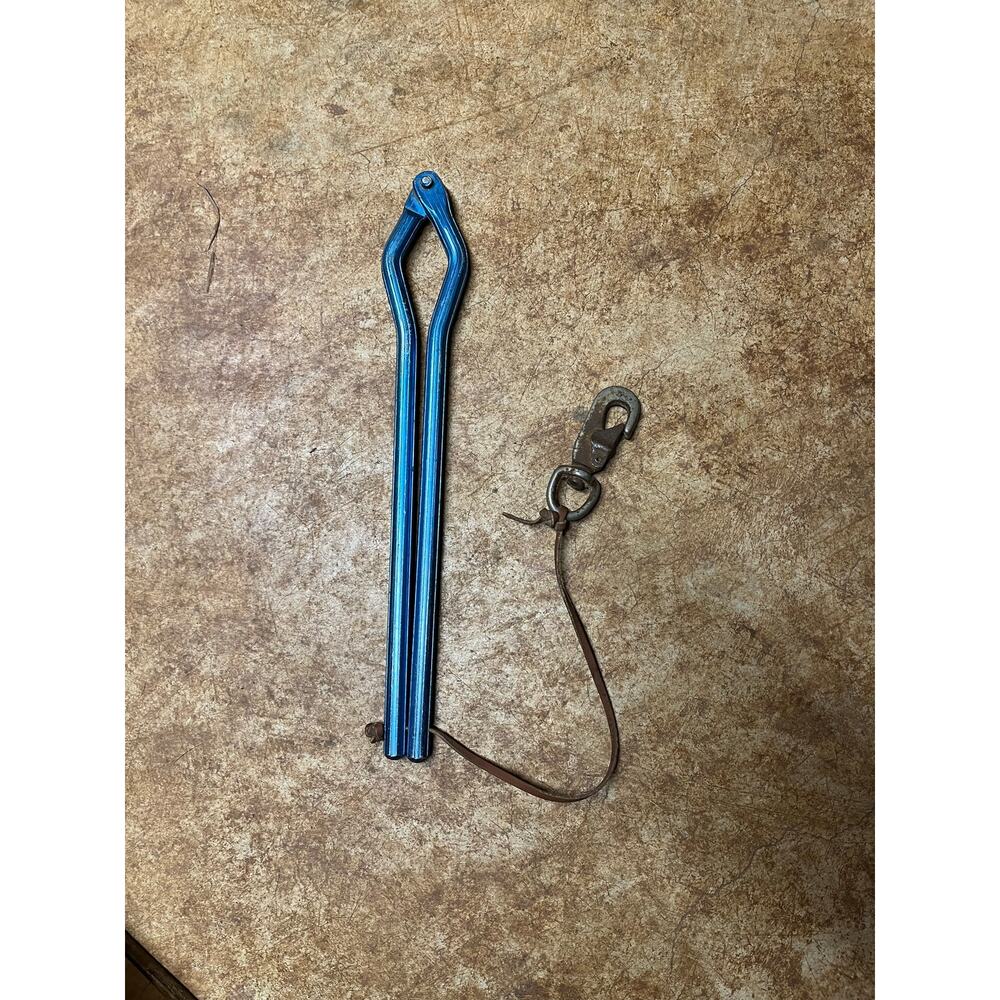 Horse Pony Aluminum Lip Twitch